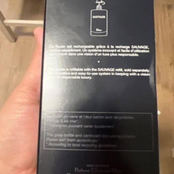 Dior Sauvage Eau de Parfum Spray 100ml Sealed - Picture 5 of 5